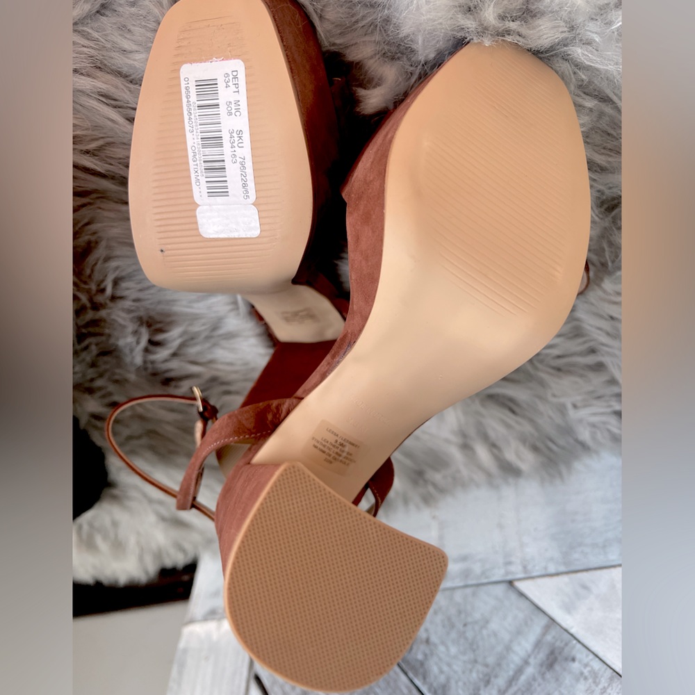 STEVE MADDEN LESSA NUBUCK ANKLE STRAP PLATFORM HEELS    SIZE 9.5 - Picture 10 of 12